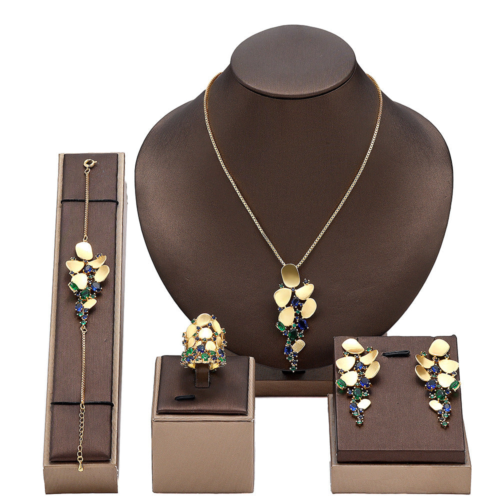 Cross-border hot-selling fashion luxury jewelry set, 18k real gold with colored gemstones, dress necklace, factory direct supply.